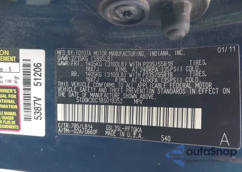 2011 Toyota Sienna Xle z USA, uszkodzony, nr VIN 5TDDK3DC1BS019352